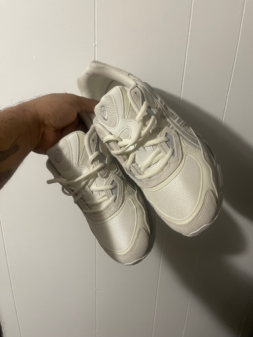 Asics Men's Athletic Sneakers in Off-White/Cream